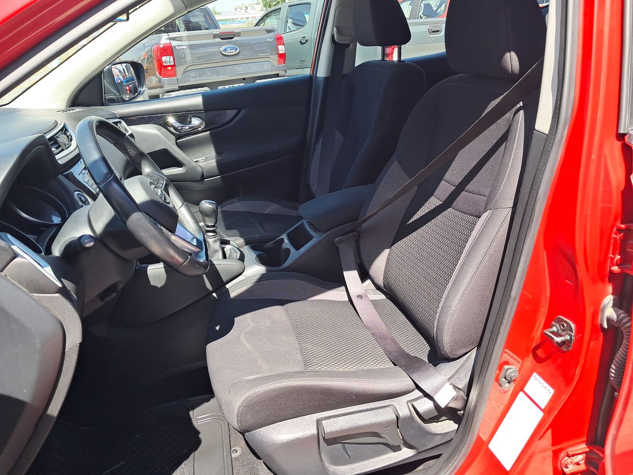 NISSAN - 23