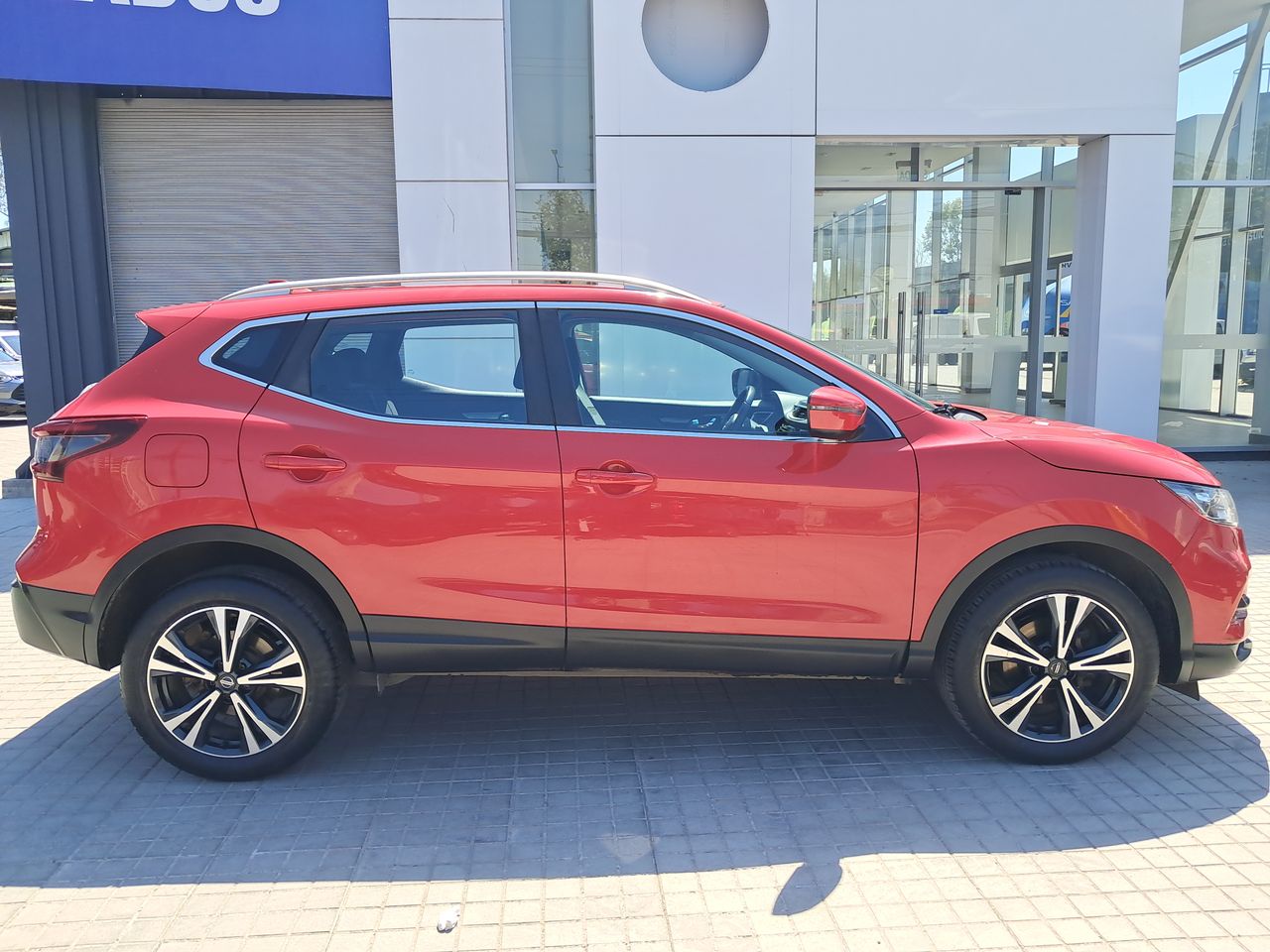 NISSAN - 8