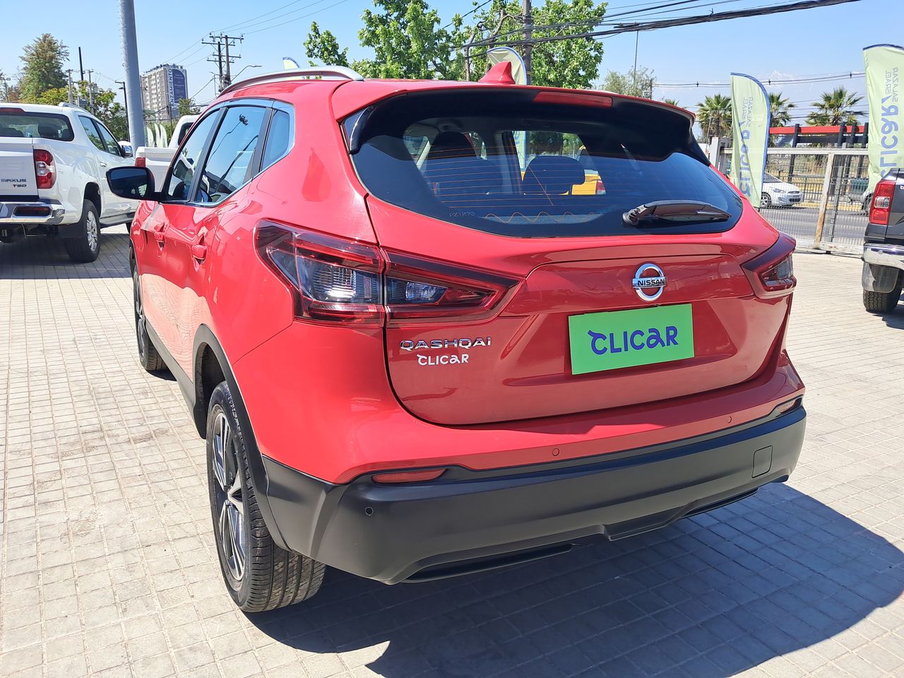 NISSAN - 5