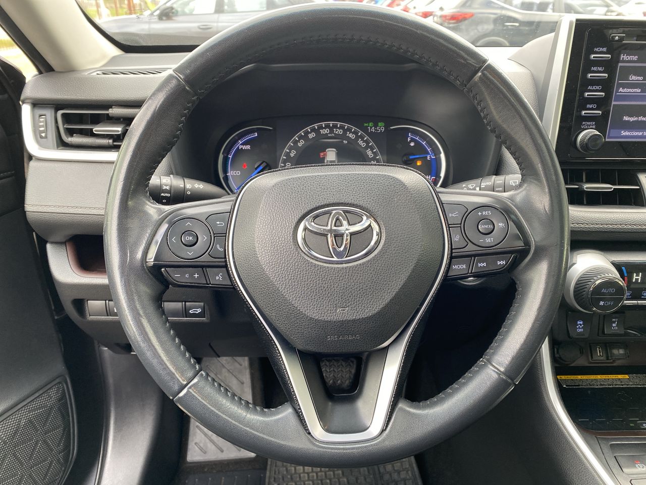 TOYOTA - 17