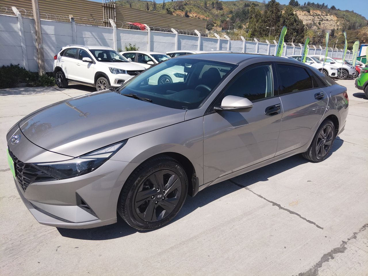HYUNDAI - 3