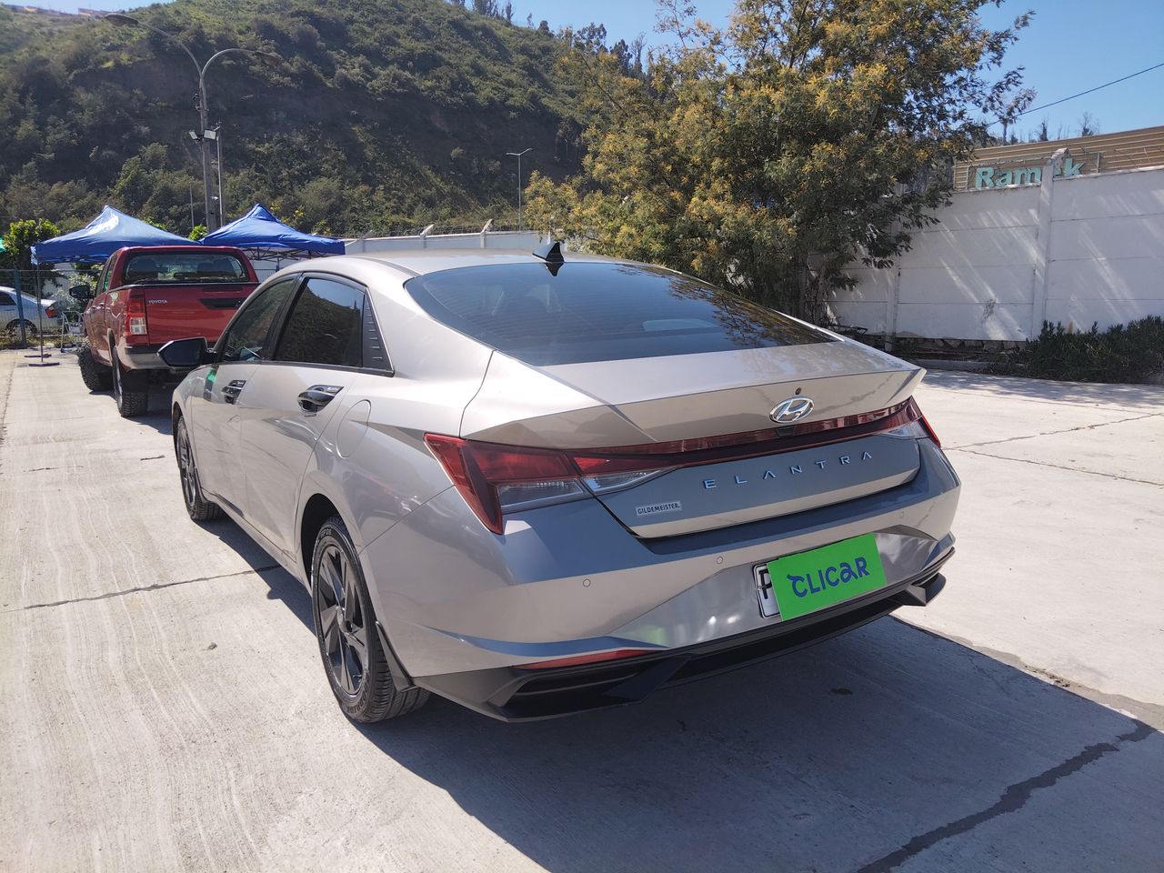HYUNDAI - 5