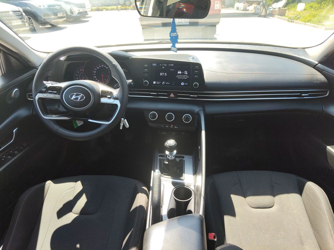 HYUNDAI - 9