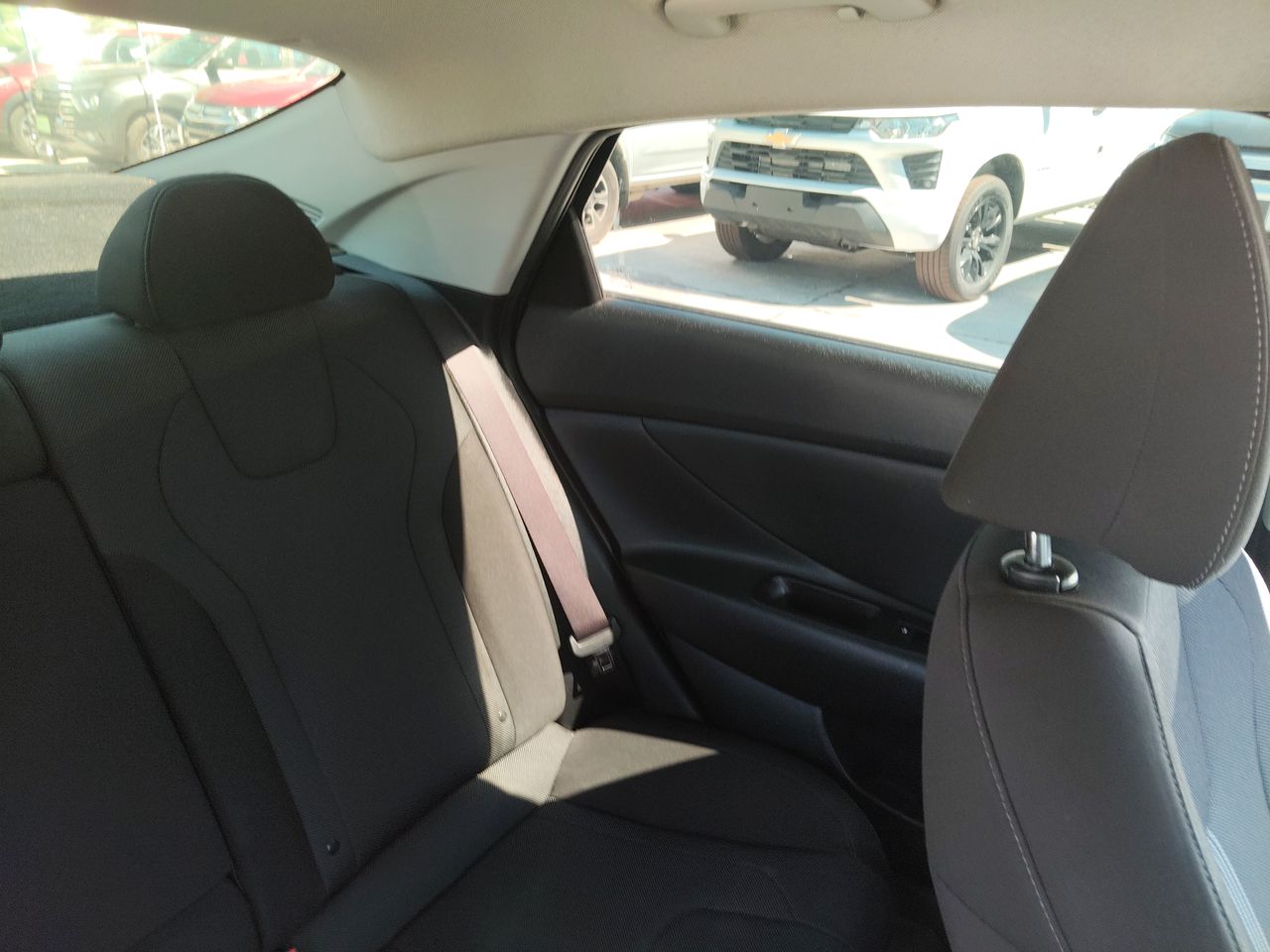 HYUNDAI - 14