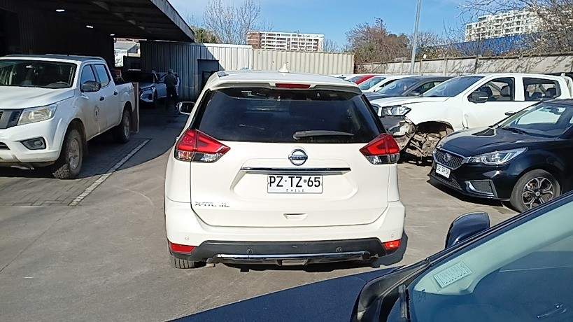 NISSAN - 5