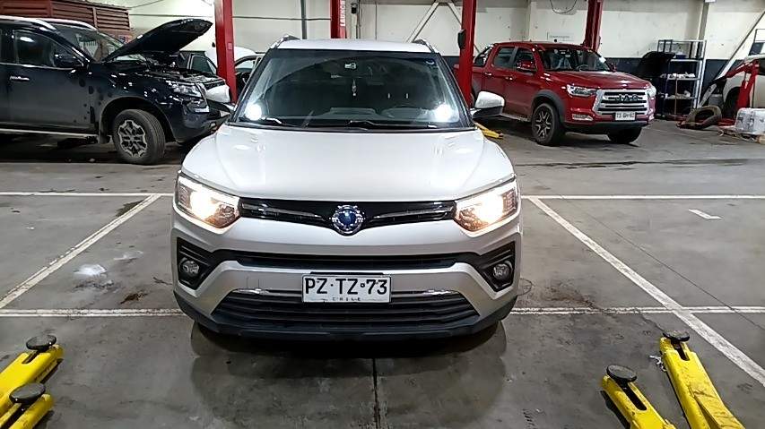 SSANGYONG - 1