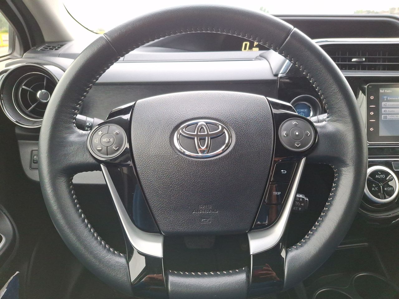TOYOTA - 17