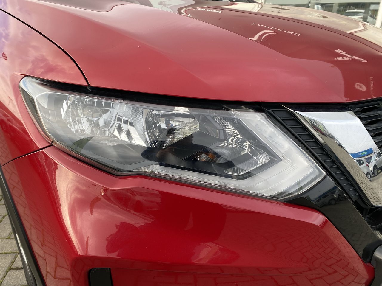 NISSAN - 10