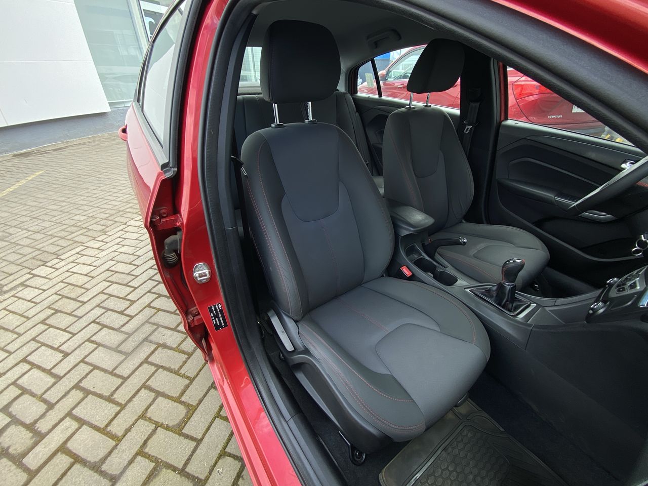 CHERY - 32