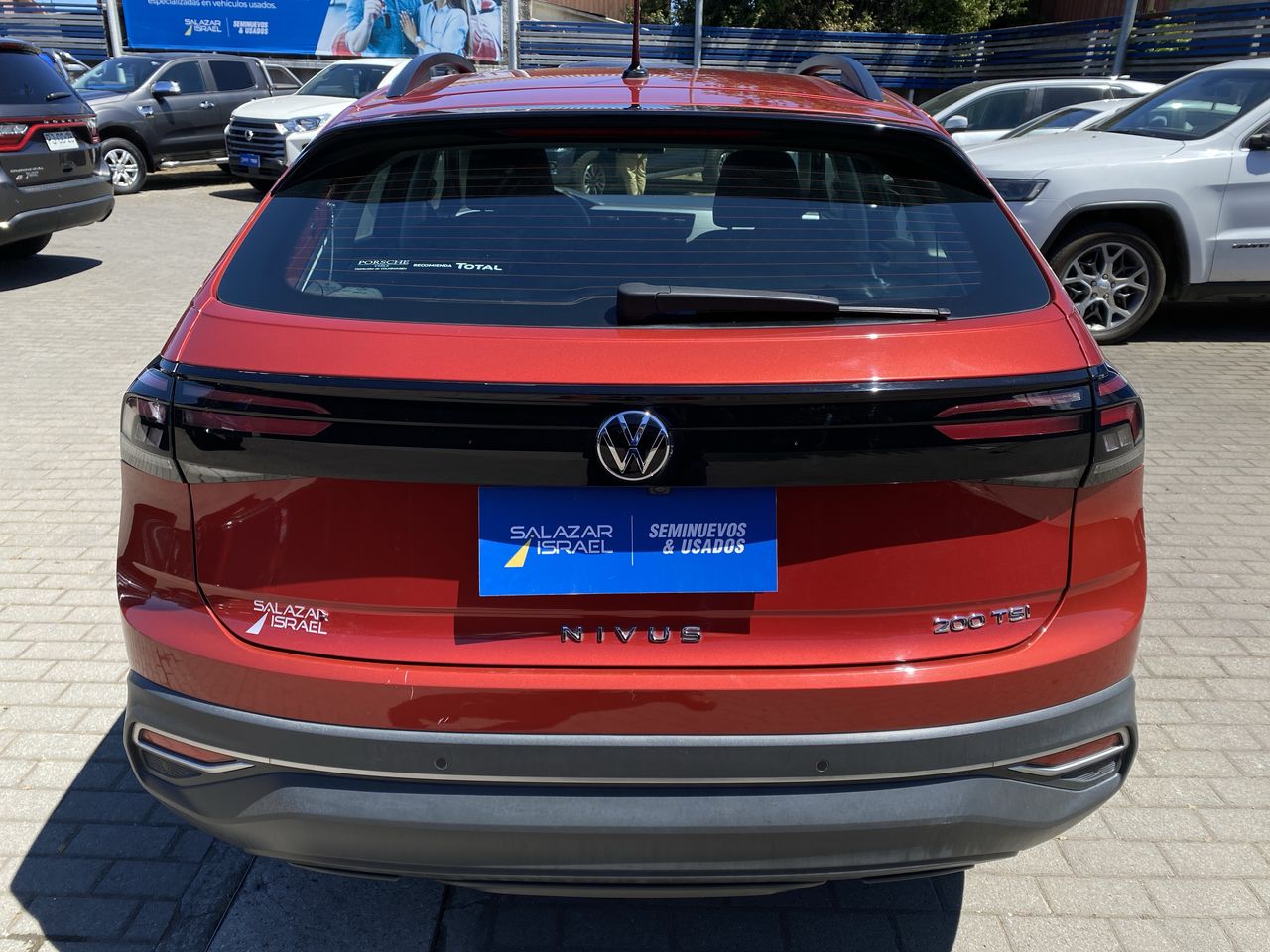 VOLKSWAGEN - 6