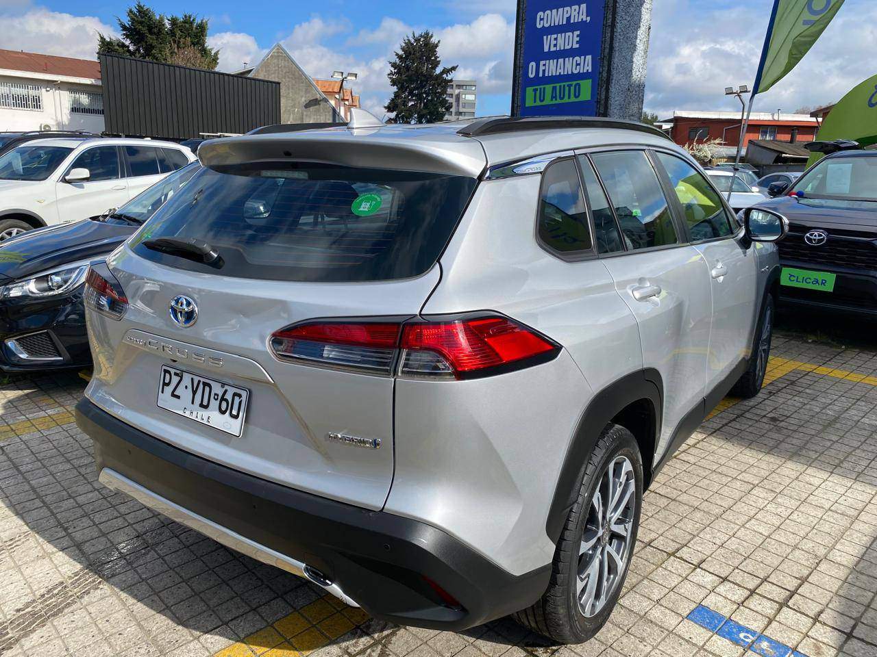 TOYOTA - 4