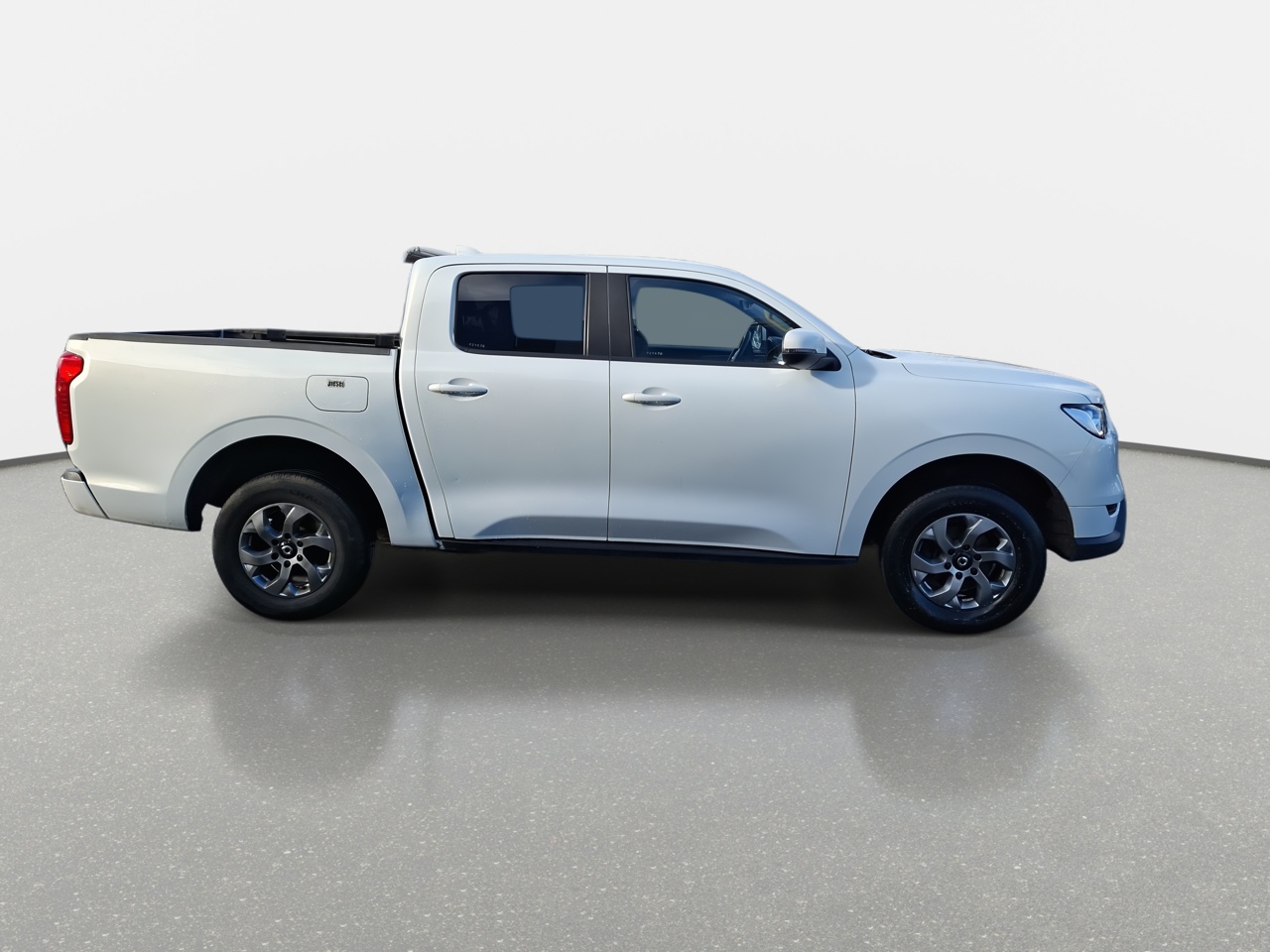 Volkswagen Amarok — foto 9 de 33