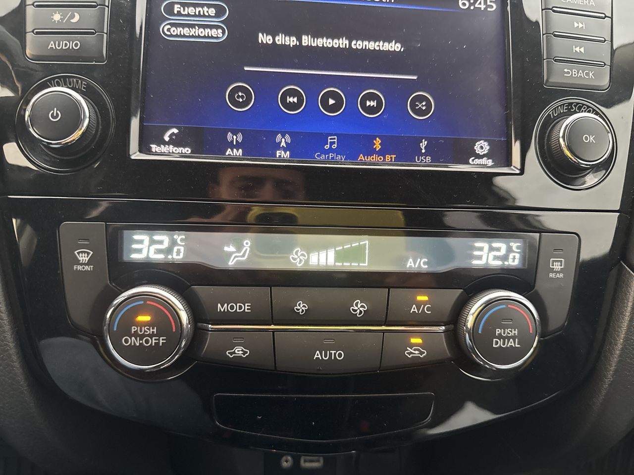 NISSAN - 24