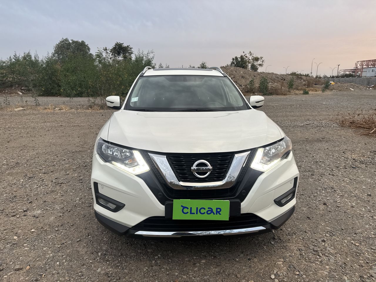 NISSAN - 2