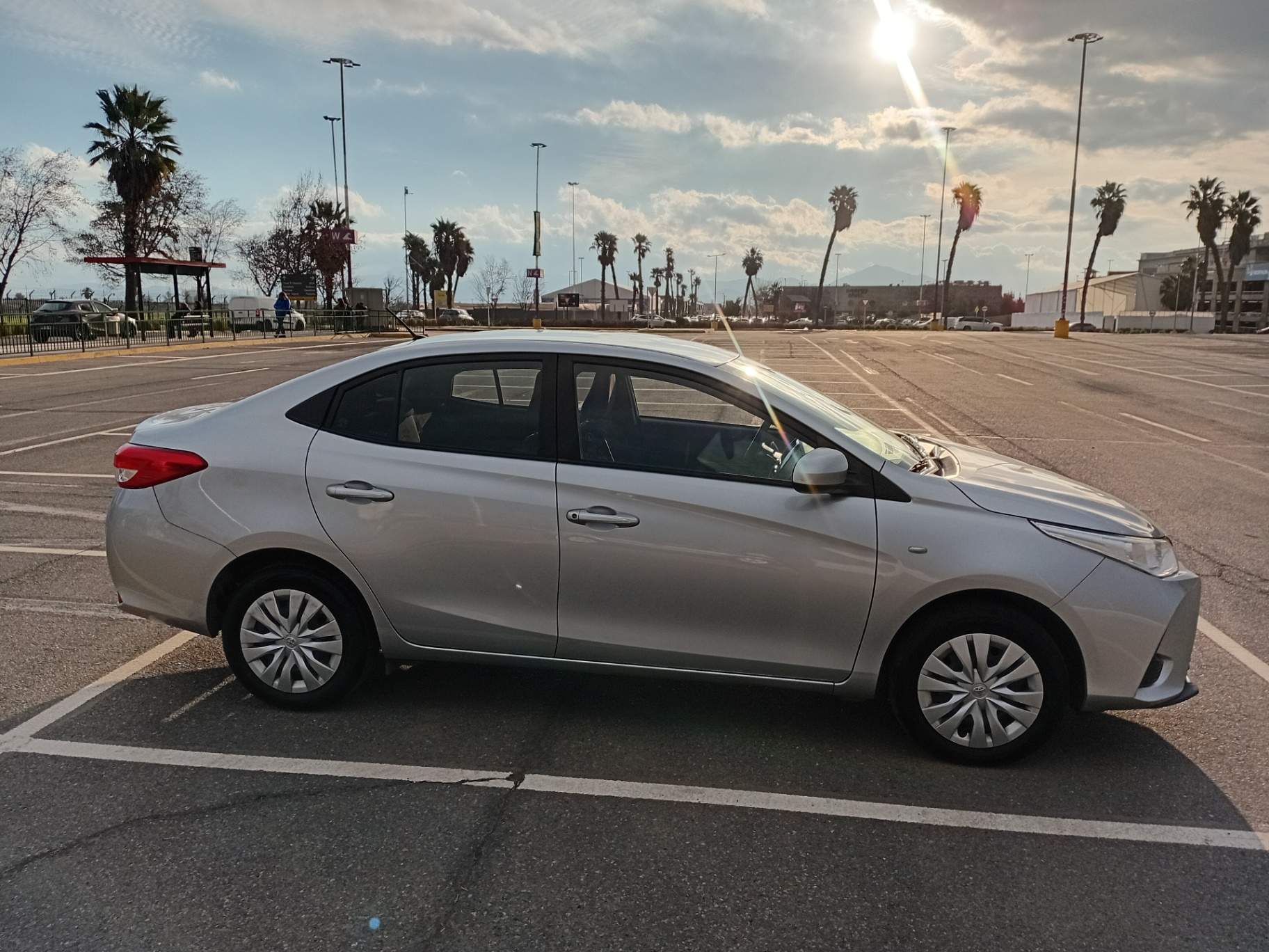 TOYOTA - 3