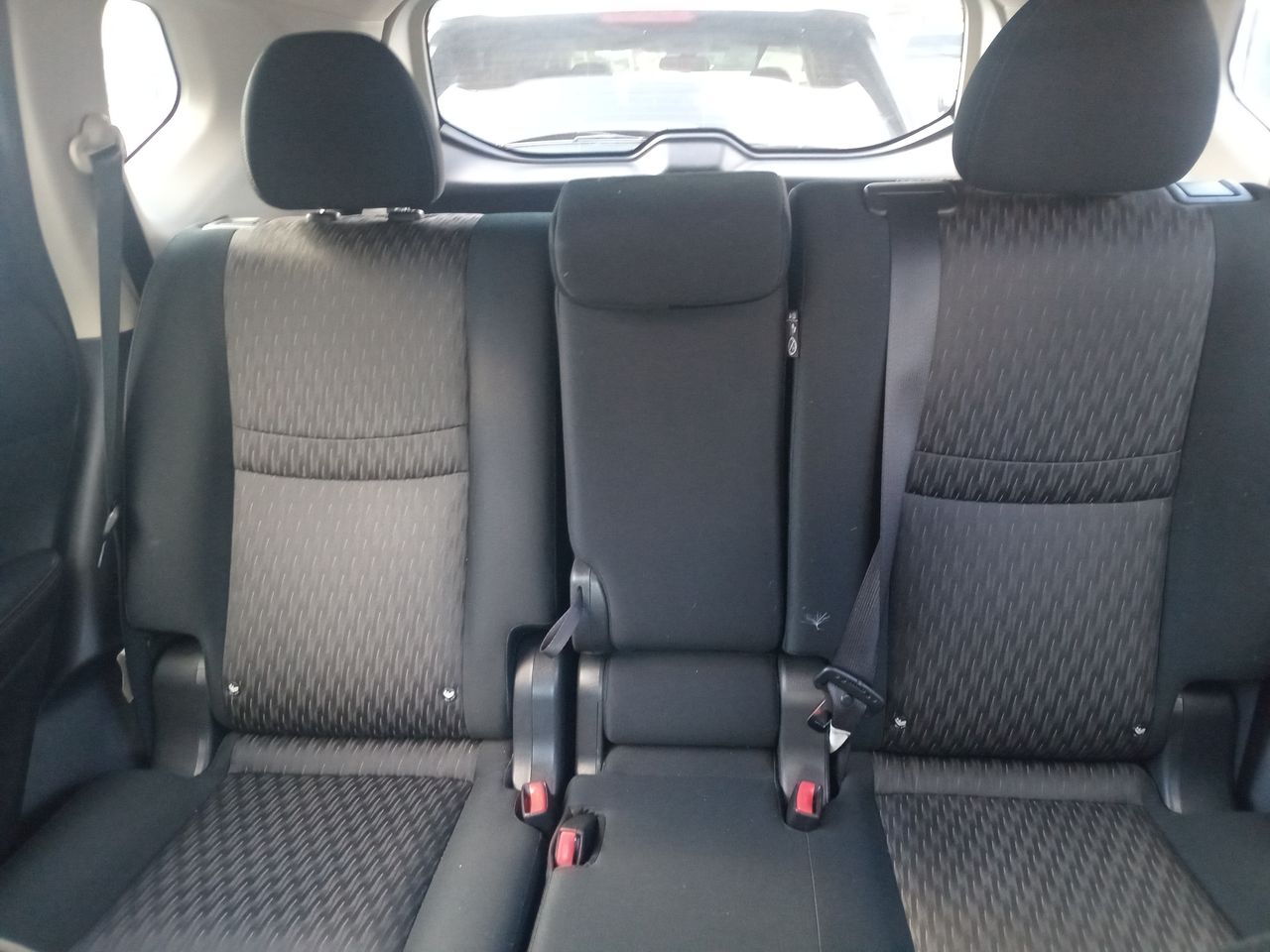 Nissan X-Trail — foto 34 de 36