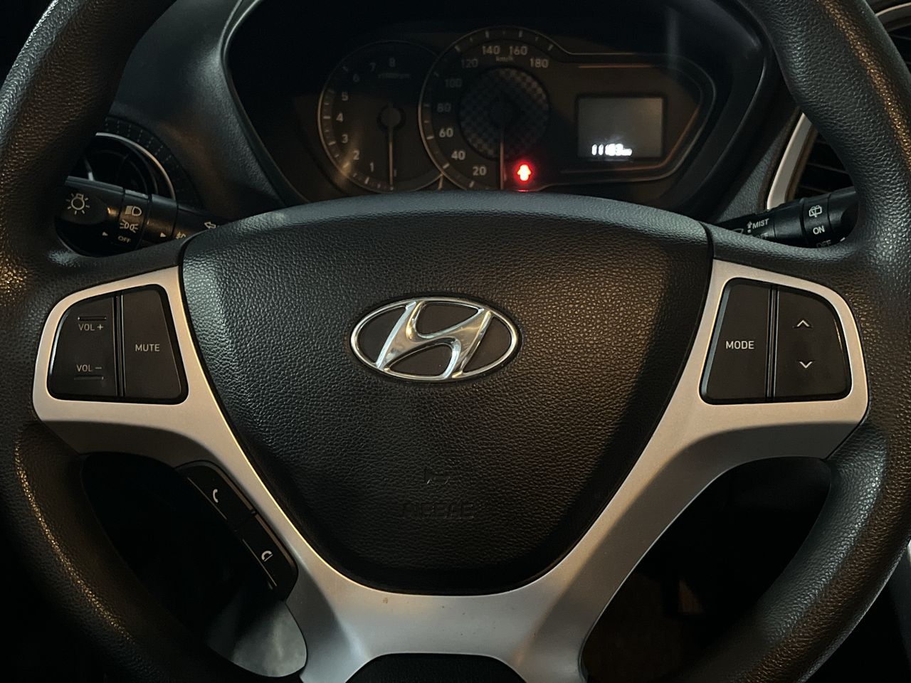 HYUNDAI - 19