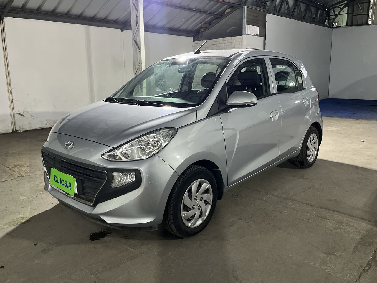 HYUNDAI - 3