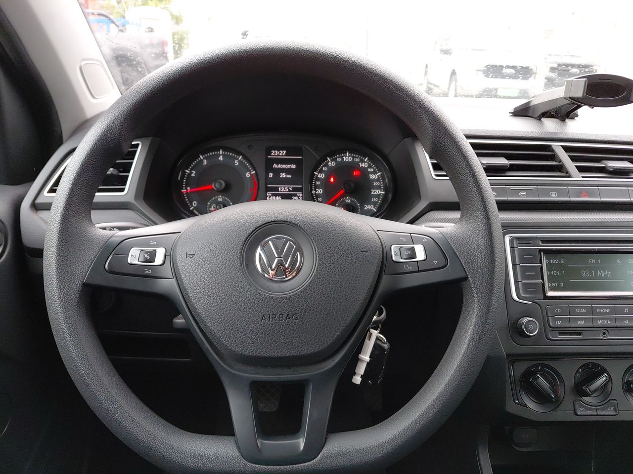 VOLKSWAGEN - 14