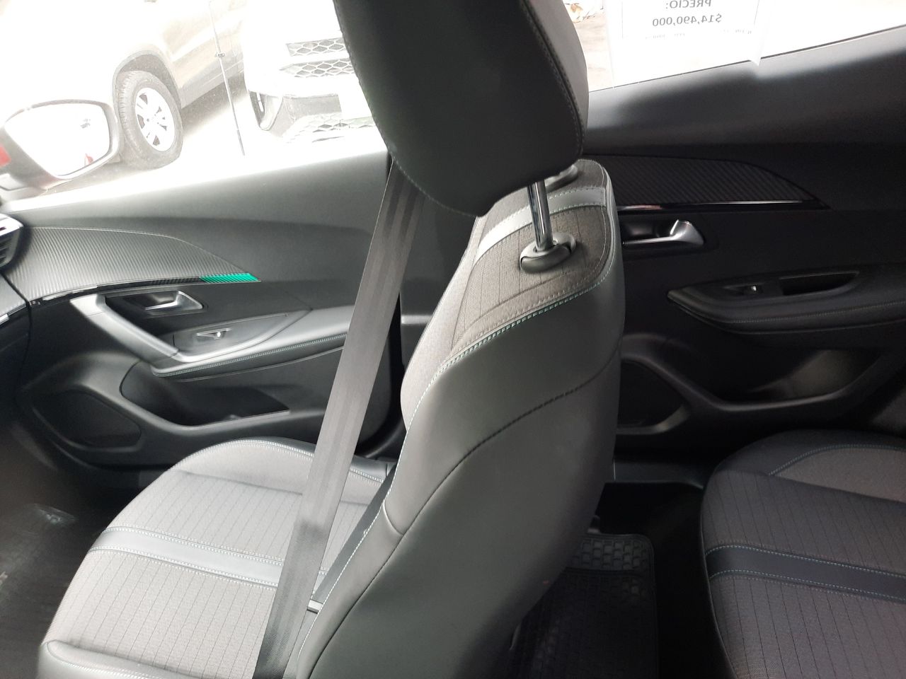 PEUGEOT - 6