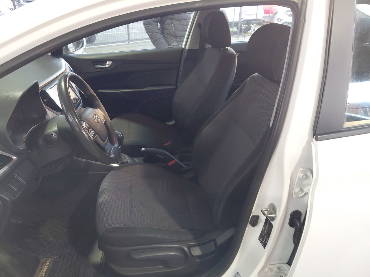 HYUNDAI - 13