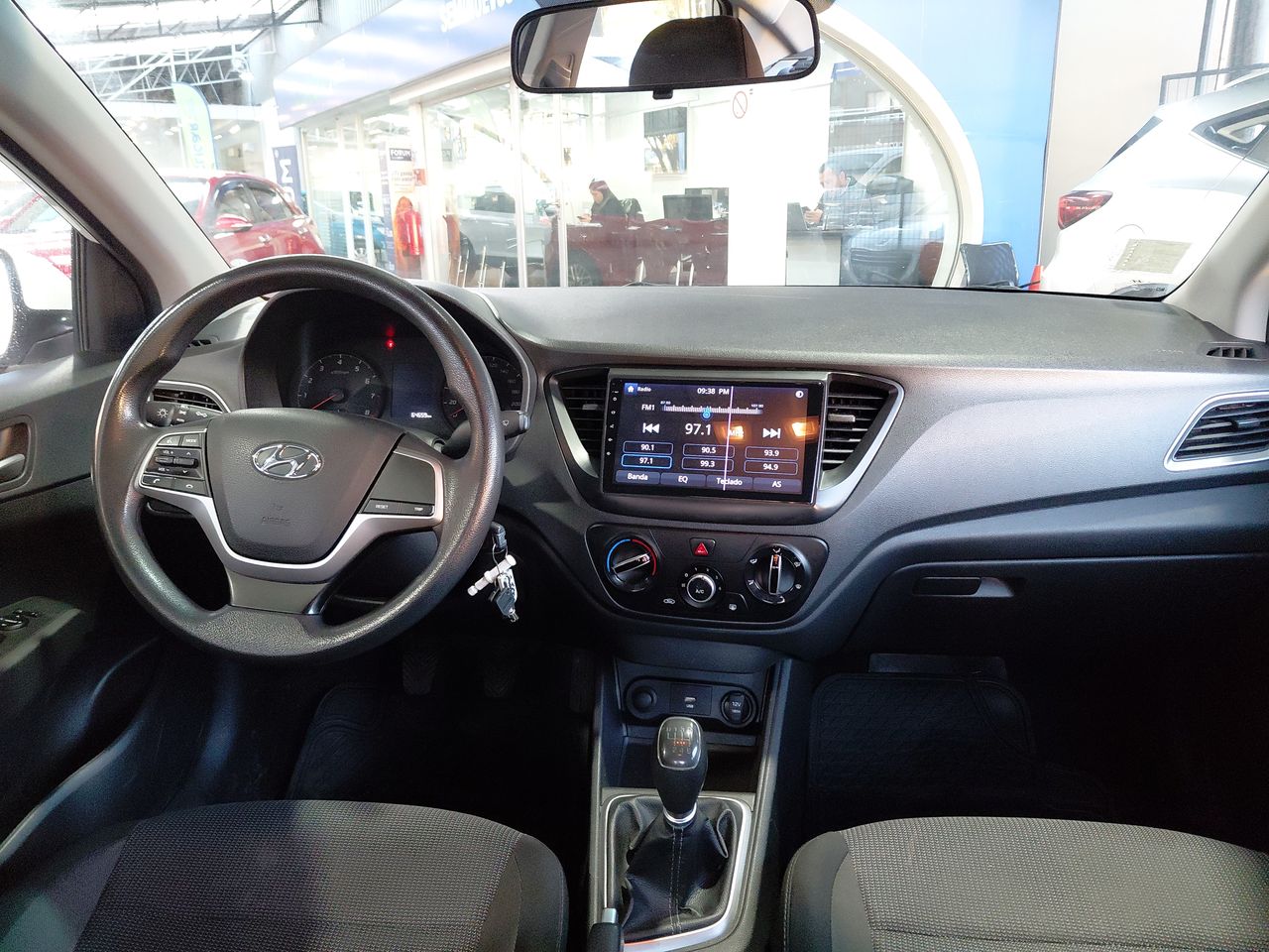 HYUNDAI - 1