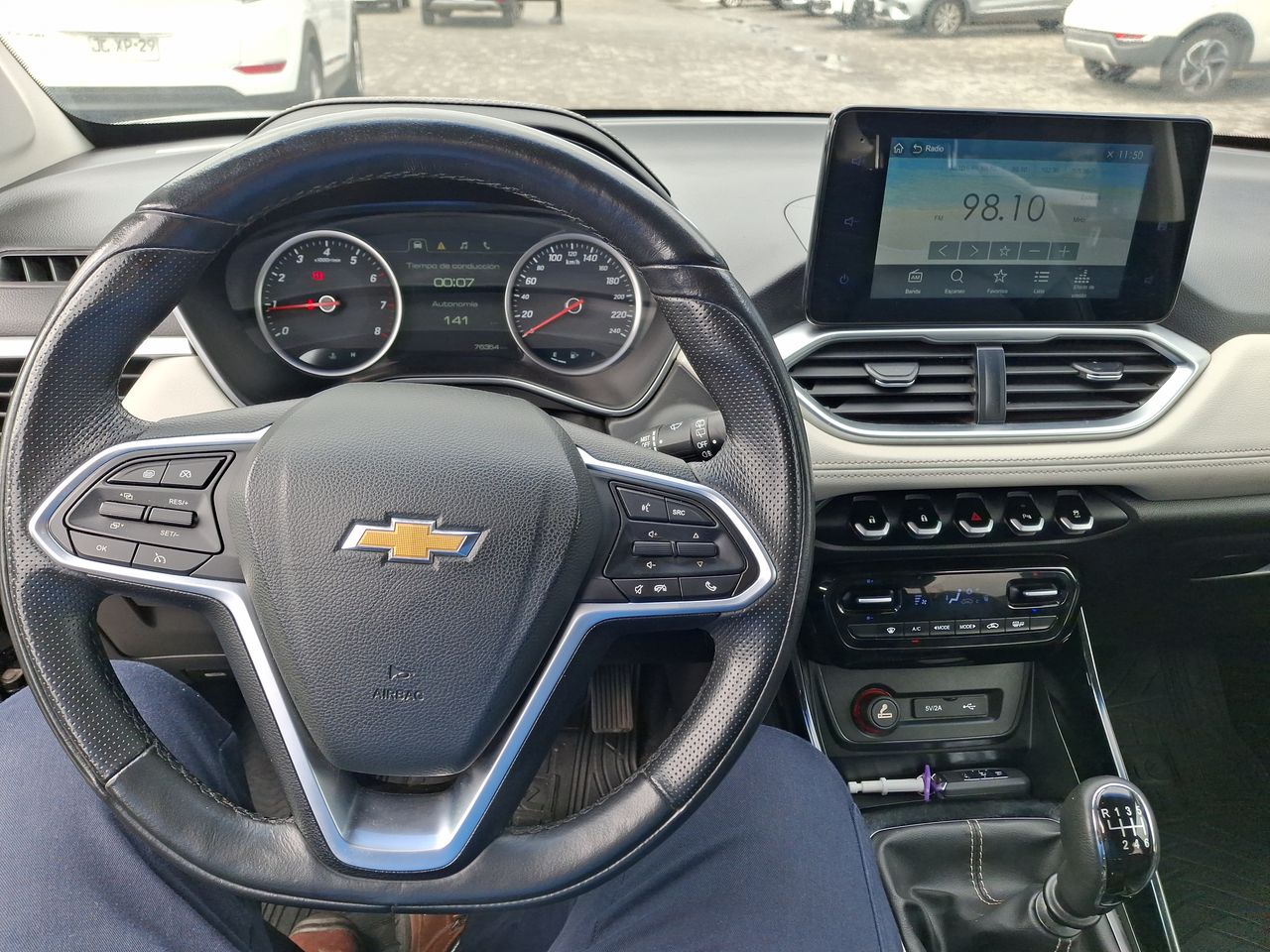 CHEVROLET - 32