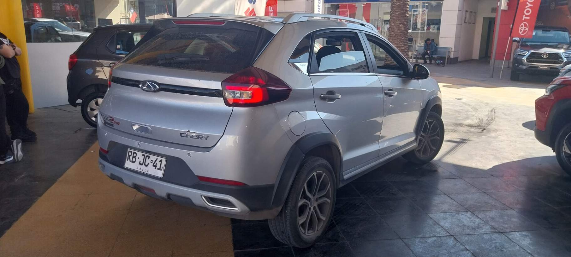 CHERY - 4