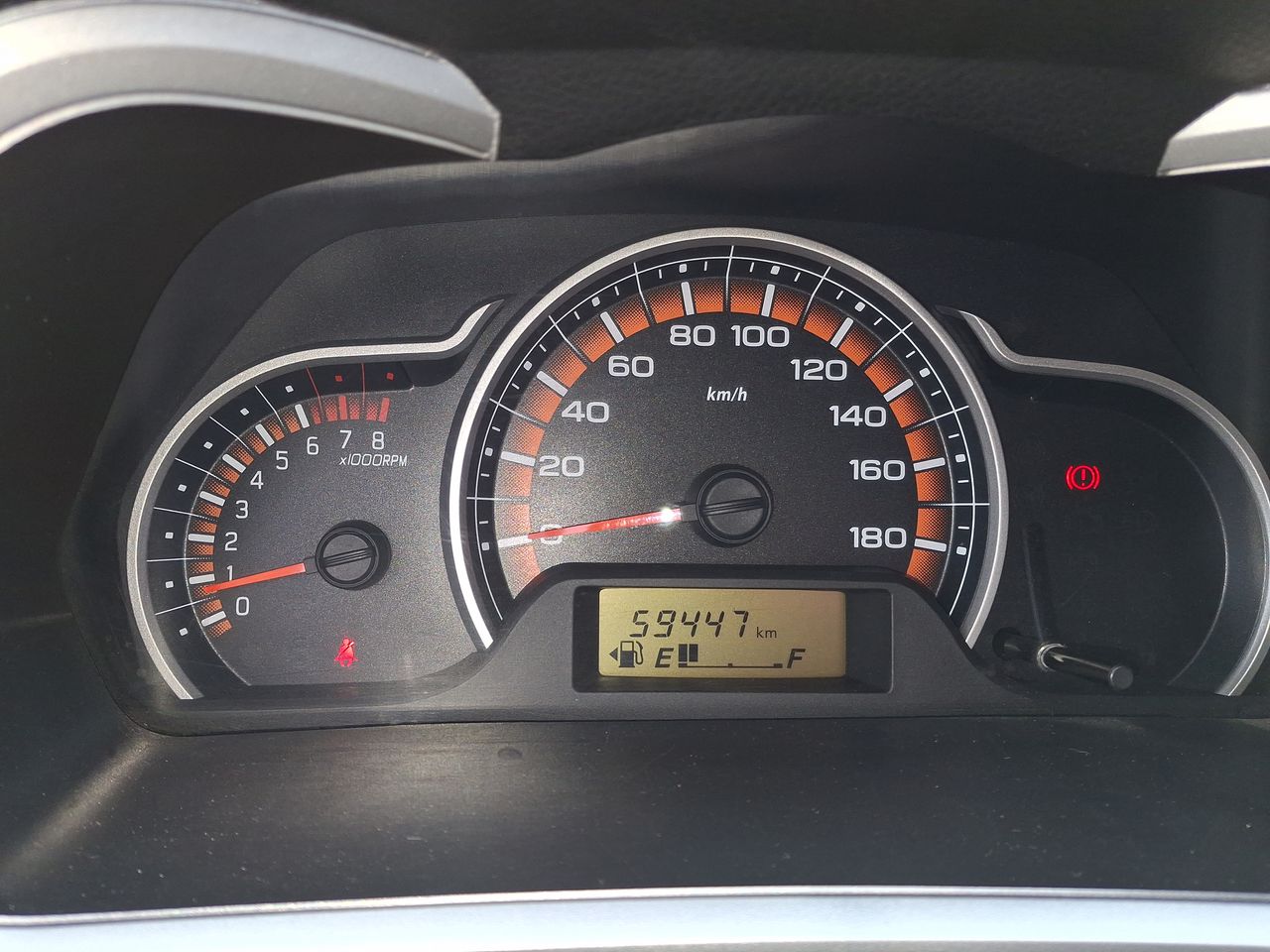 SUZUKI - 23