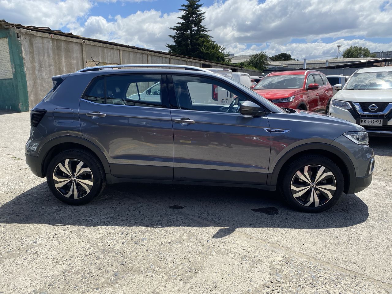 VOLKSWAGEN - 11