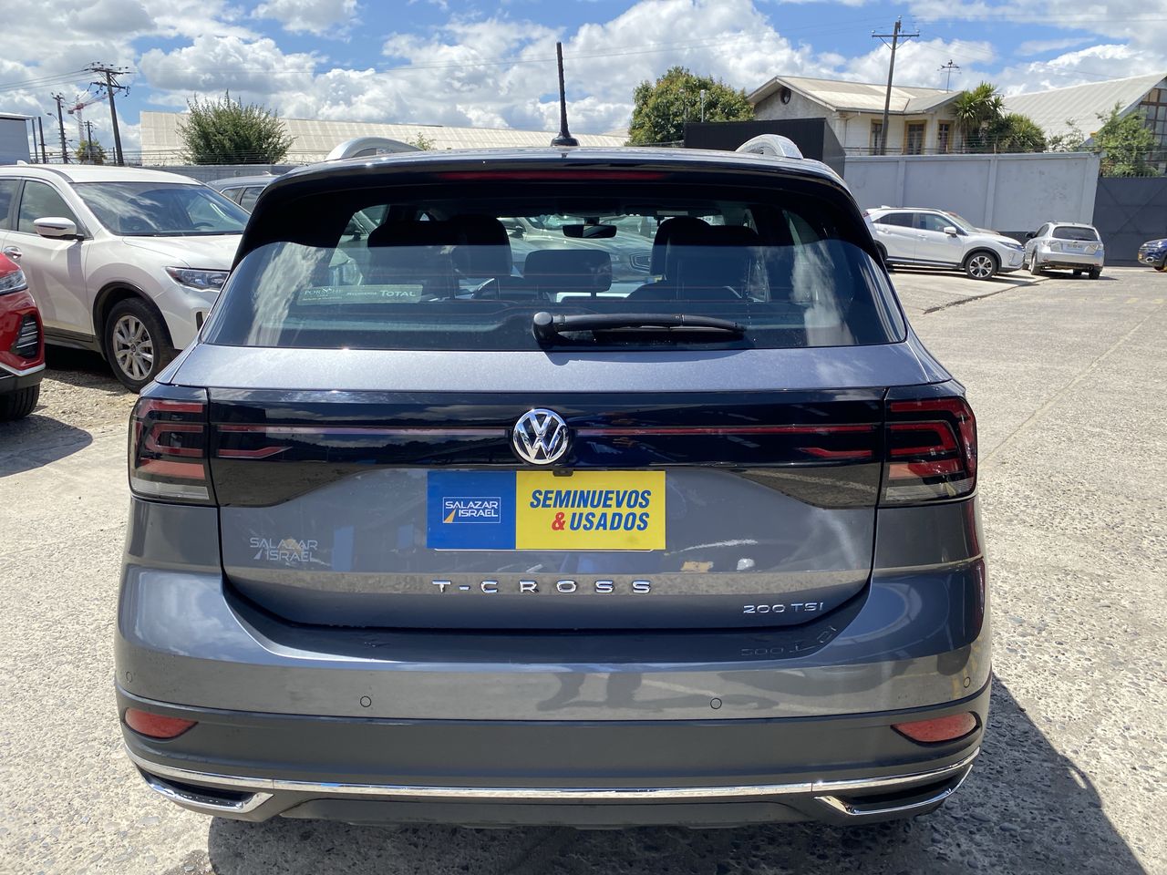 VOLKSWAGEN - 8