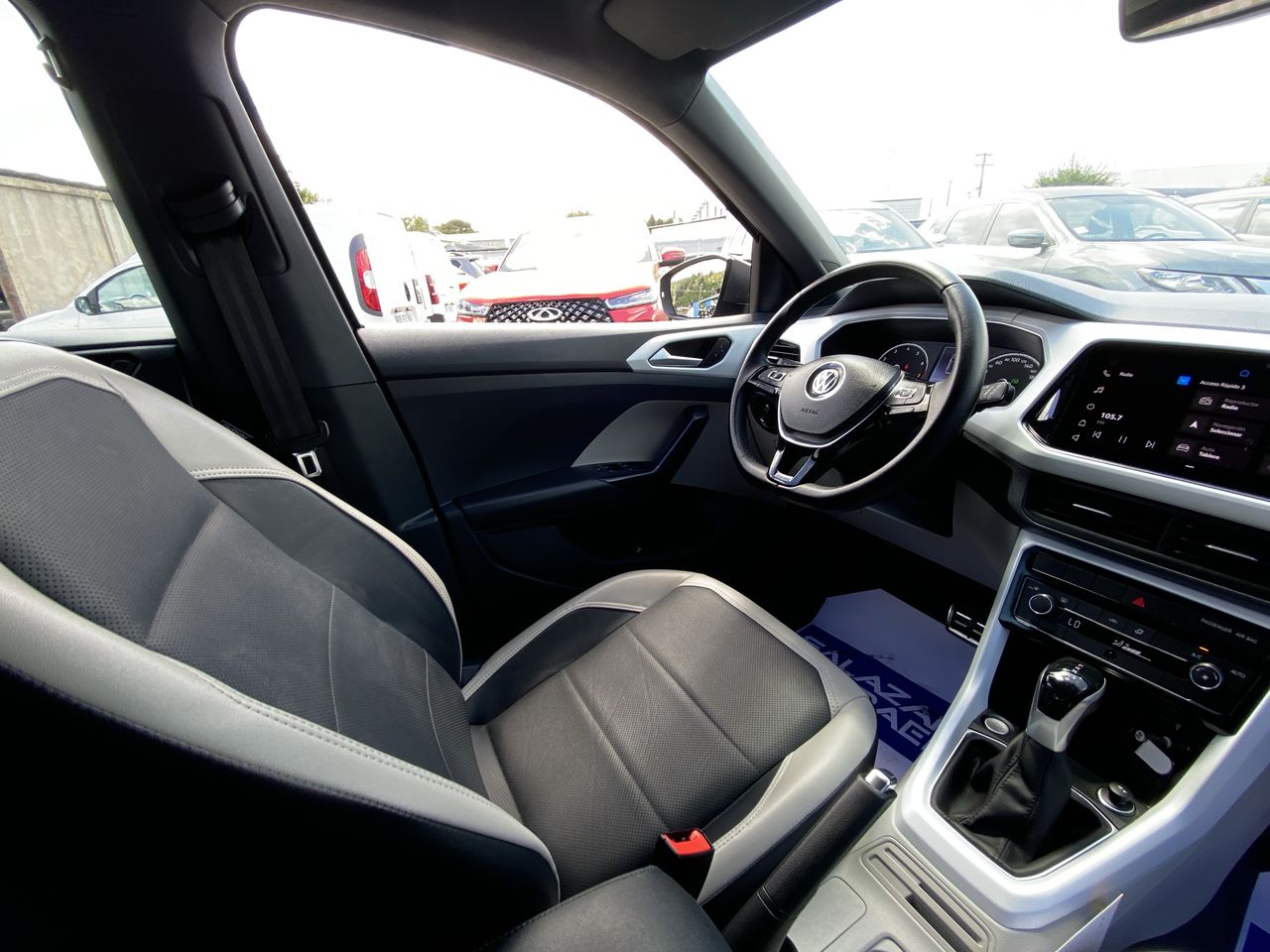 VOLKSWAGEN - 20