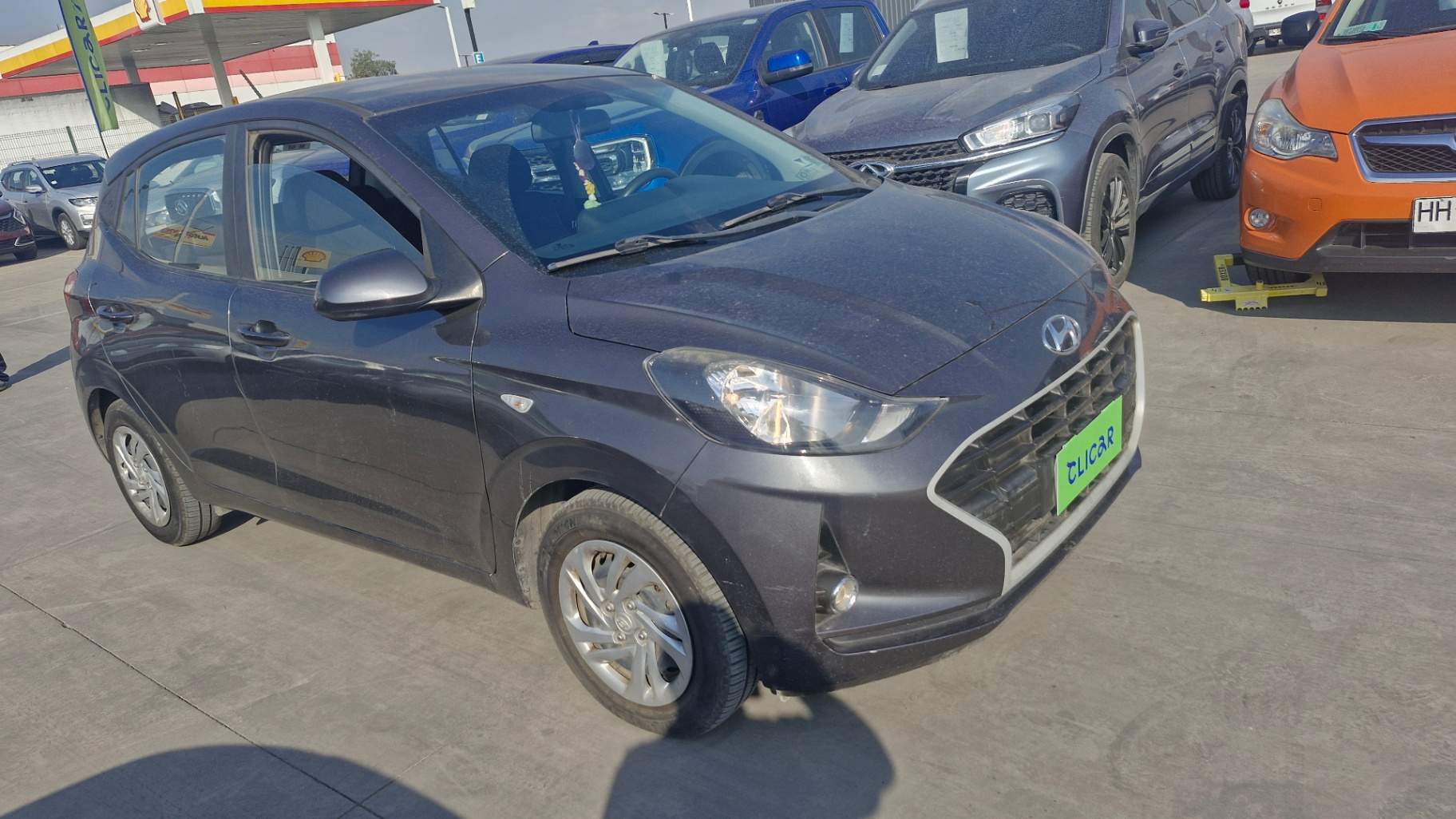 HYUNDAI