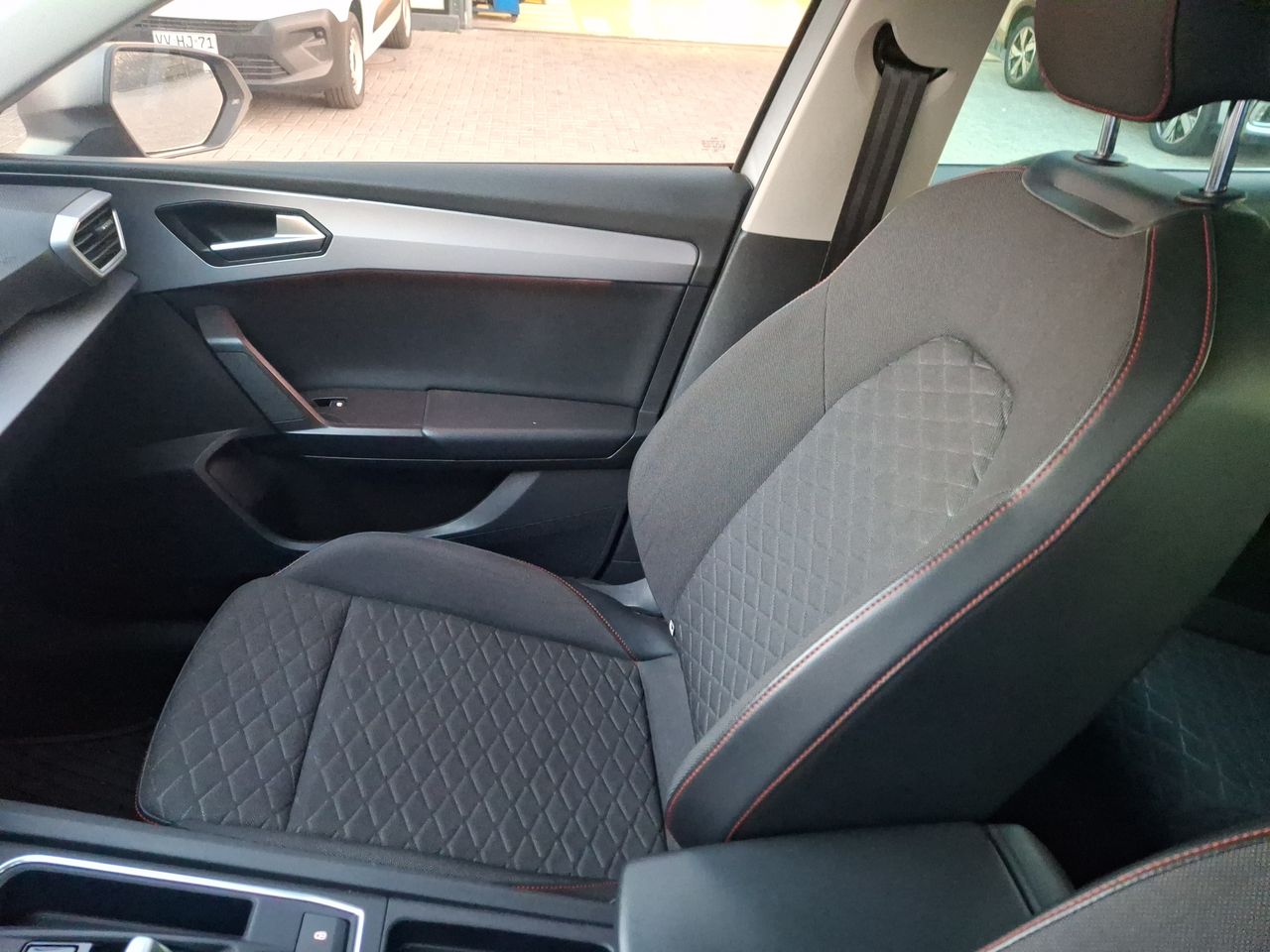 SEAT - 26