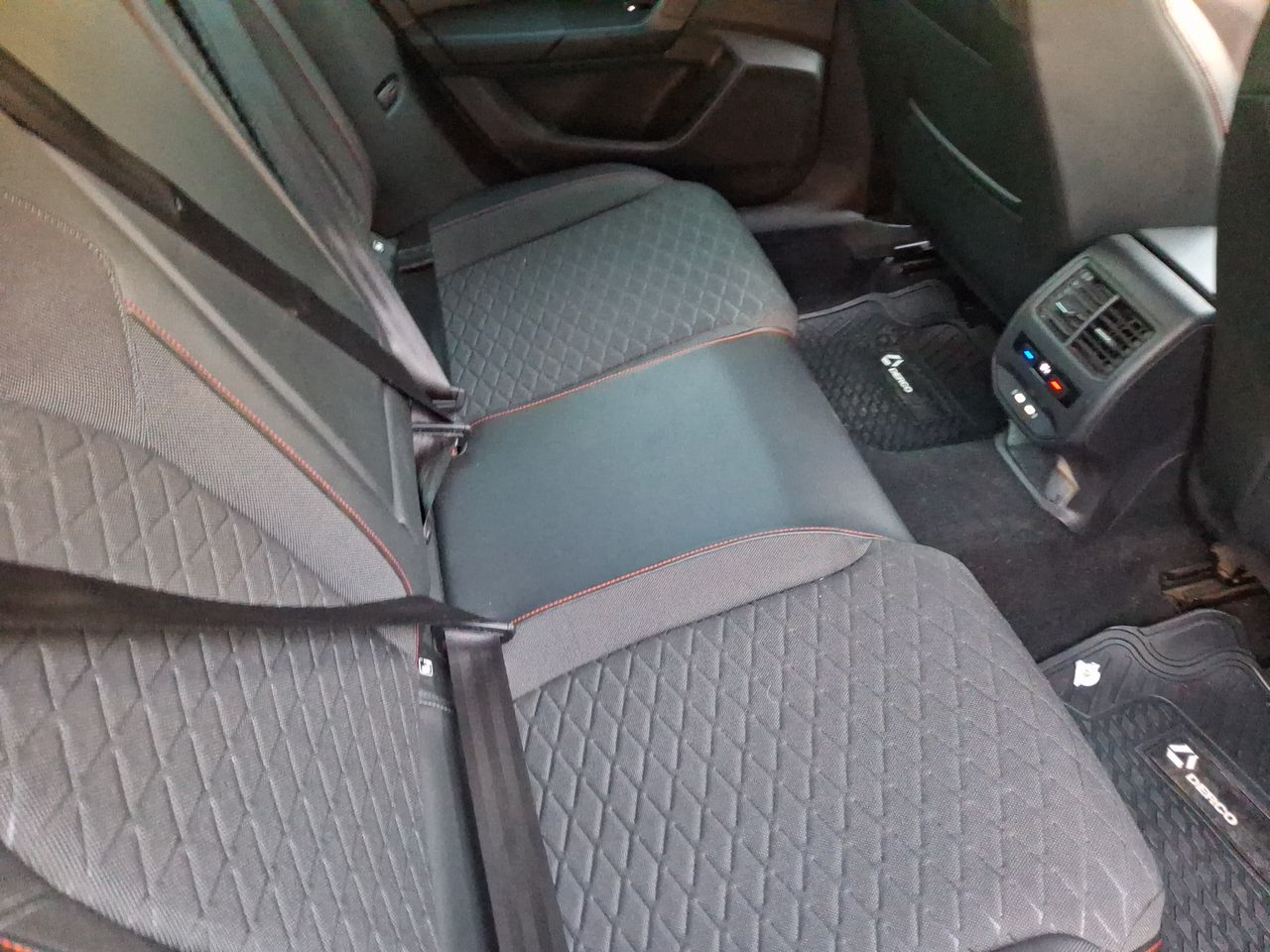 SEAT - 5
