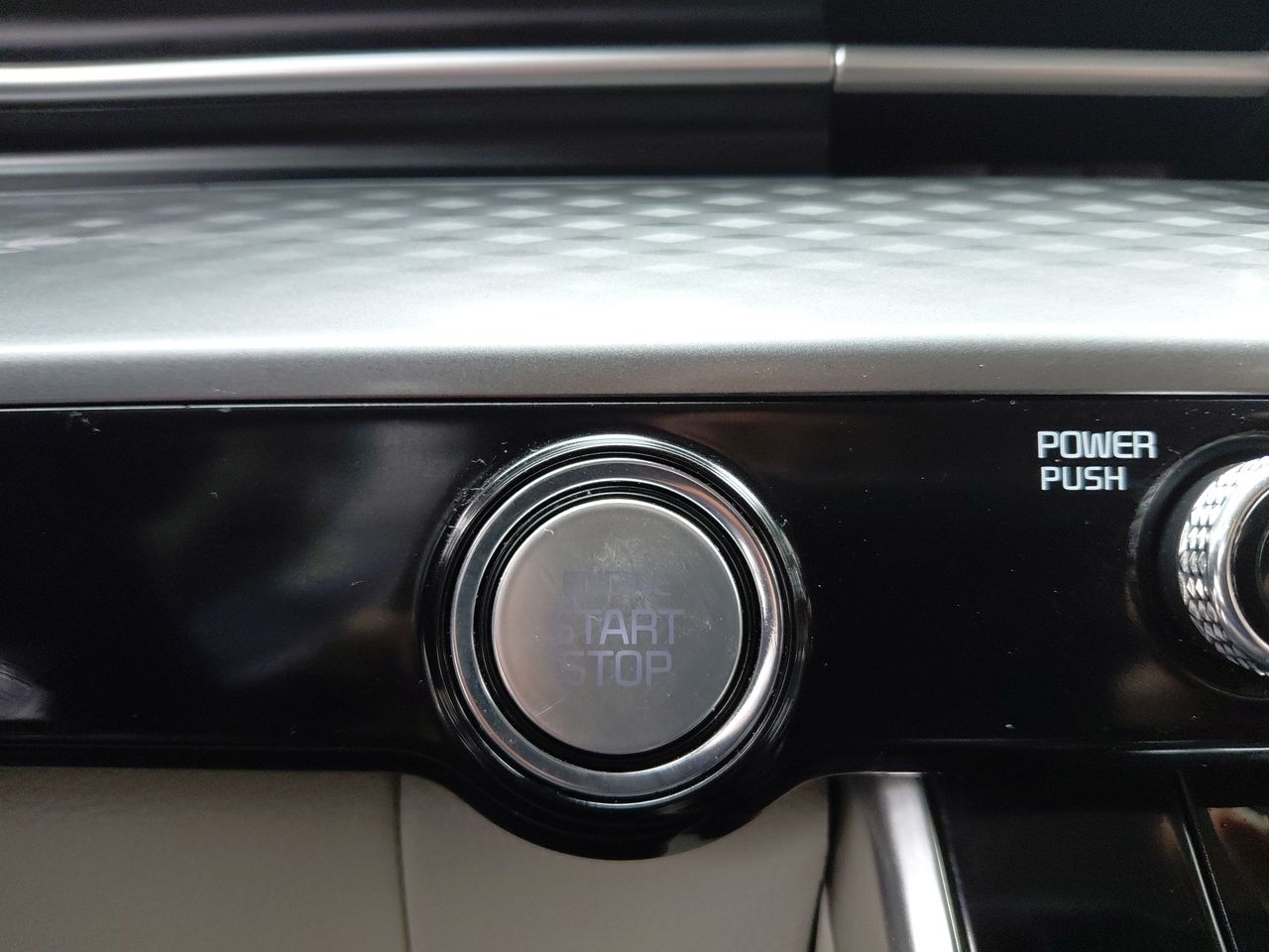 KIA Carnival — foto 36 de 36