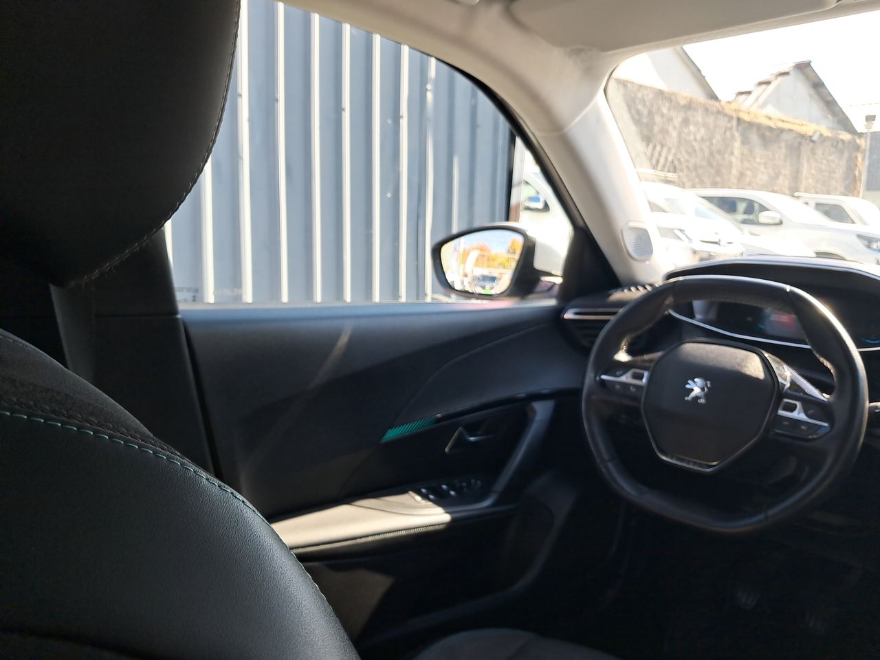 PEUGEOT - 6