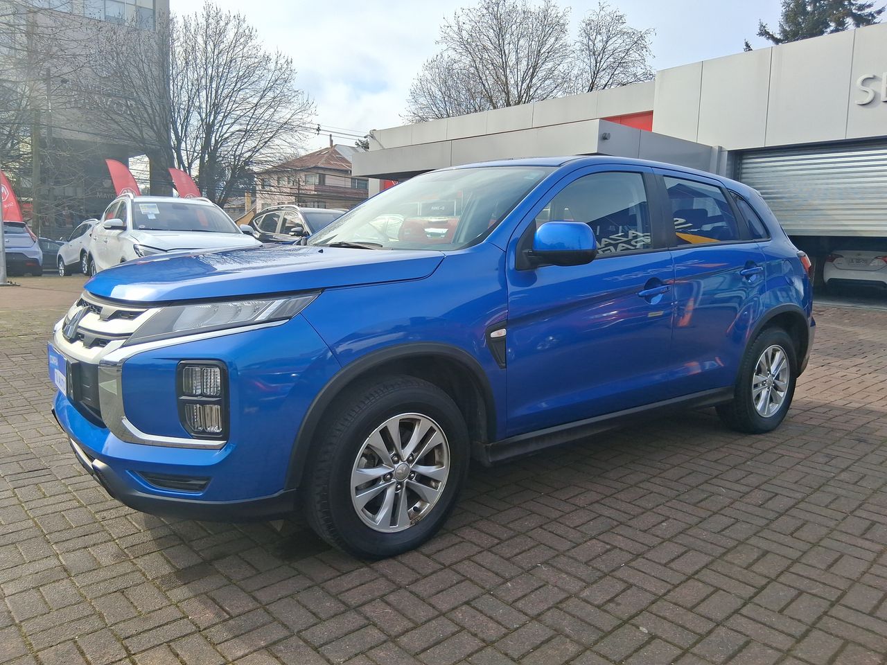 MITSUBISHI - 3