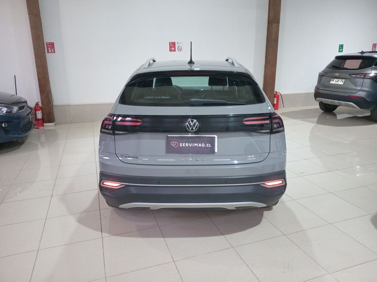 VOLKSWAGEN - 6
