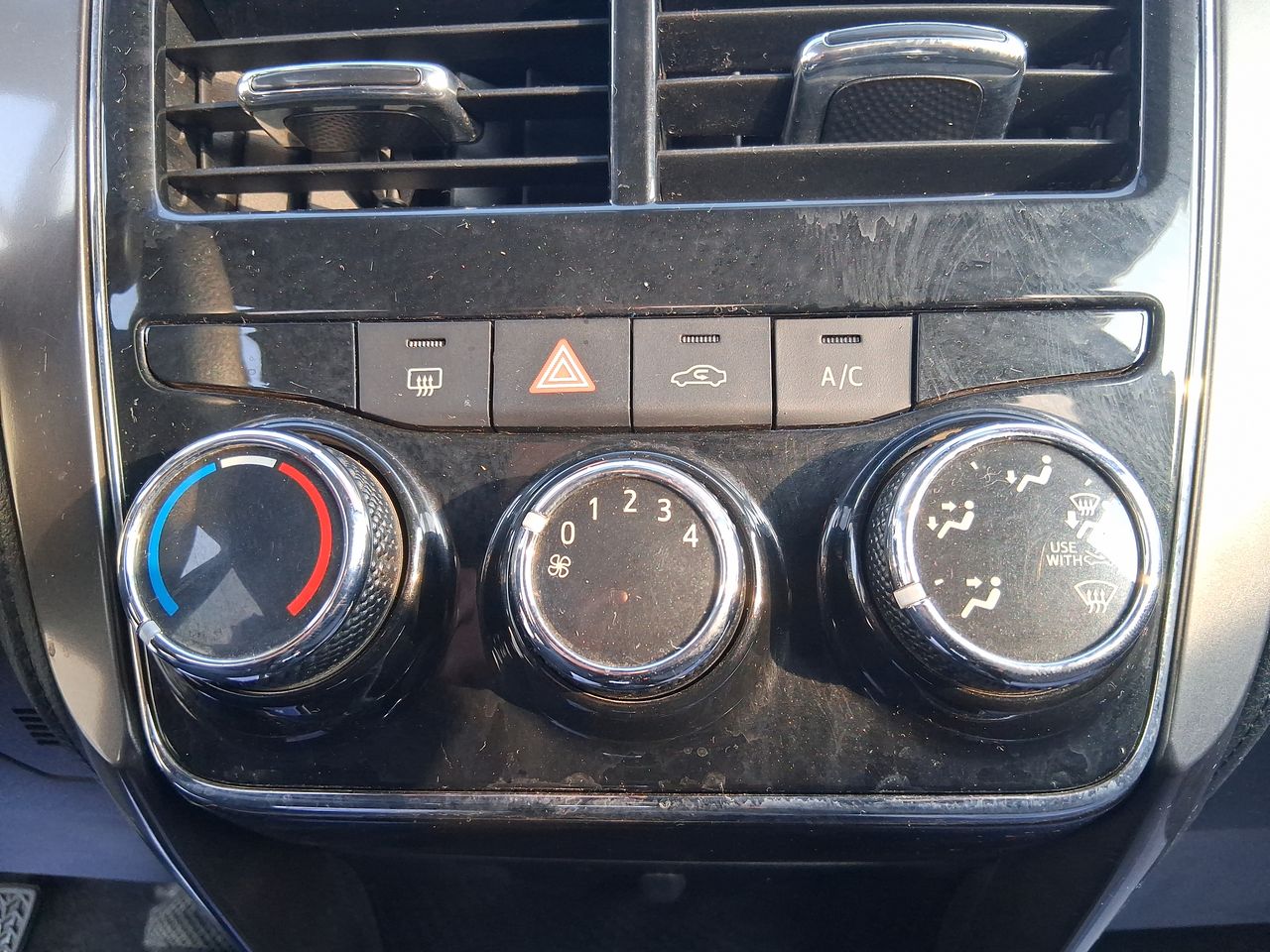 TOYOTA - 30