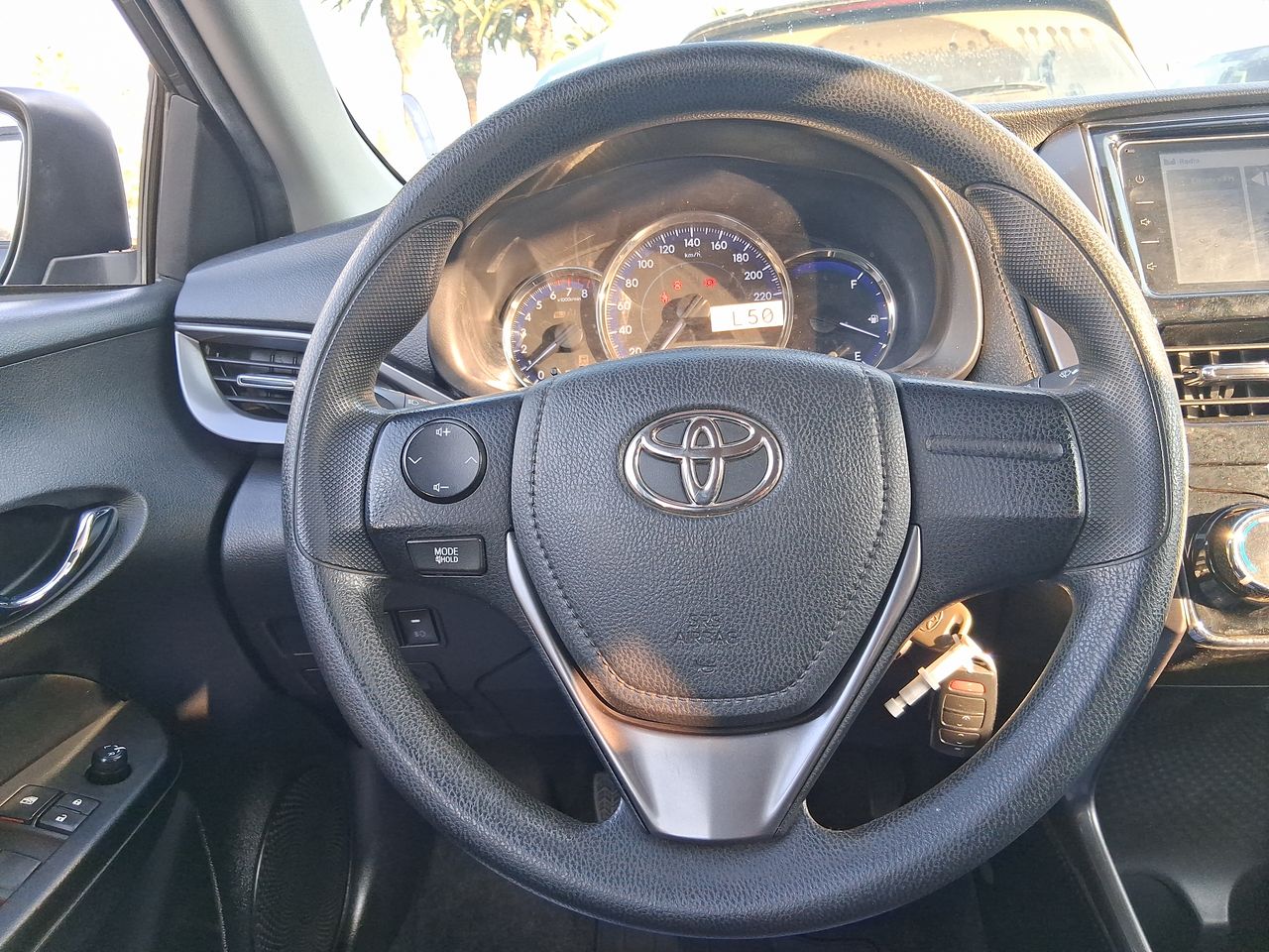 TOYOTA - 25