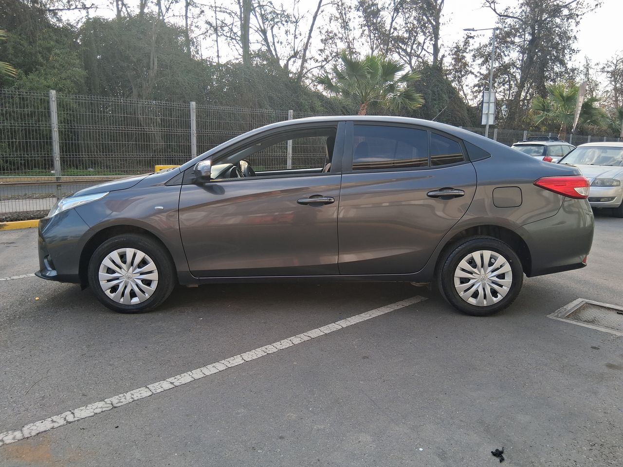 TOYOTA - 4