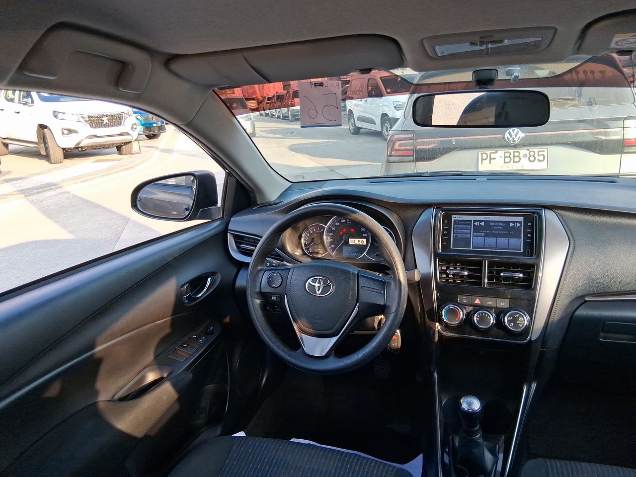TOYOTA - 16
