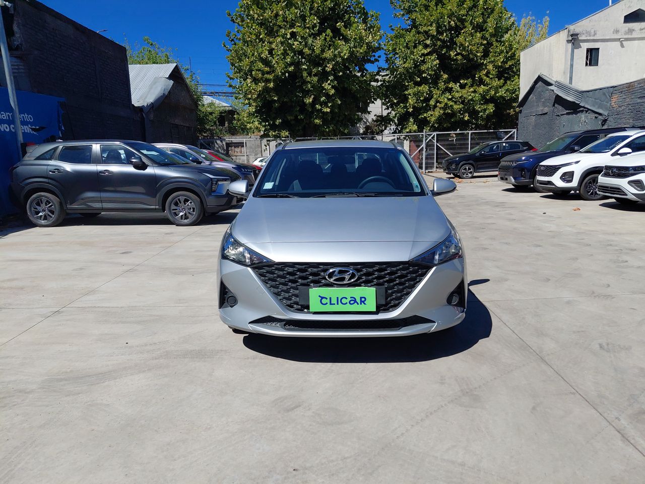 HYUNDAI - 2