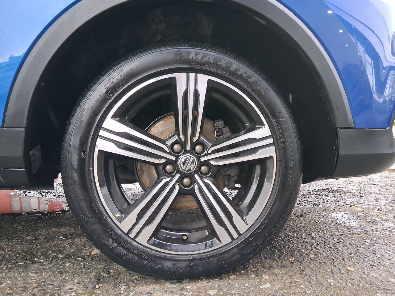 MG Zs — foto 10 de 28