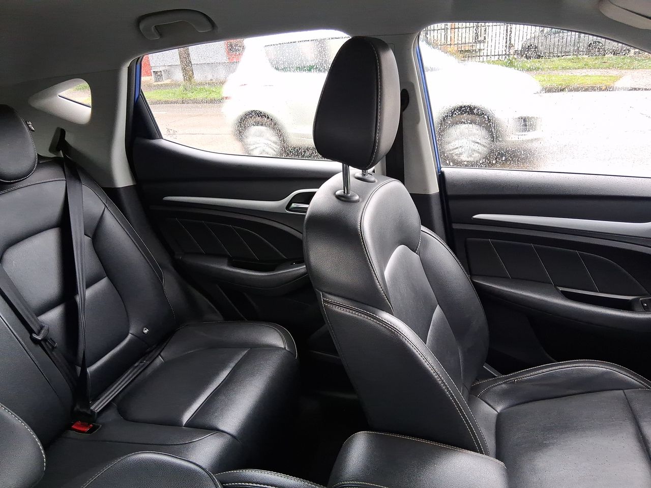 MG Zs — foto 6 de 28
