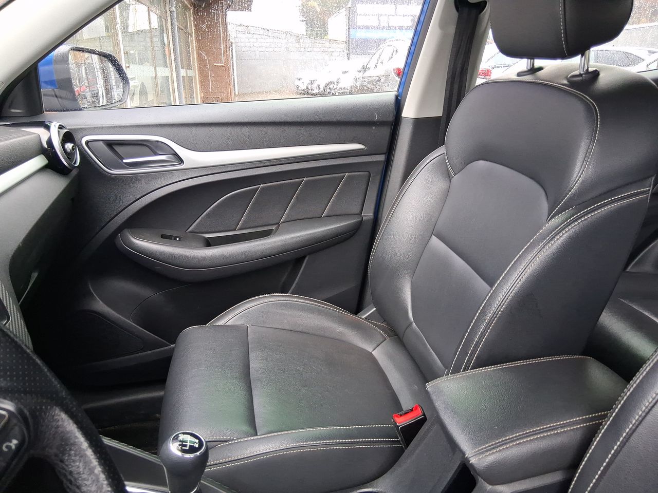 MG Zs — foto 9 de 28