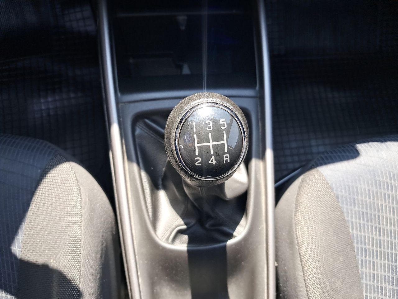 SUZUKI - 29