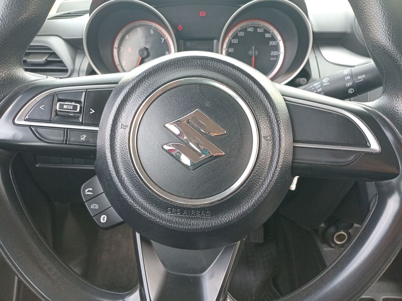 SUZUKI - 24