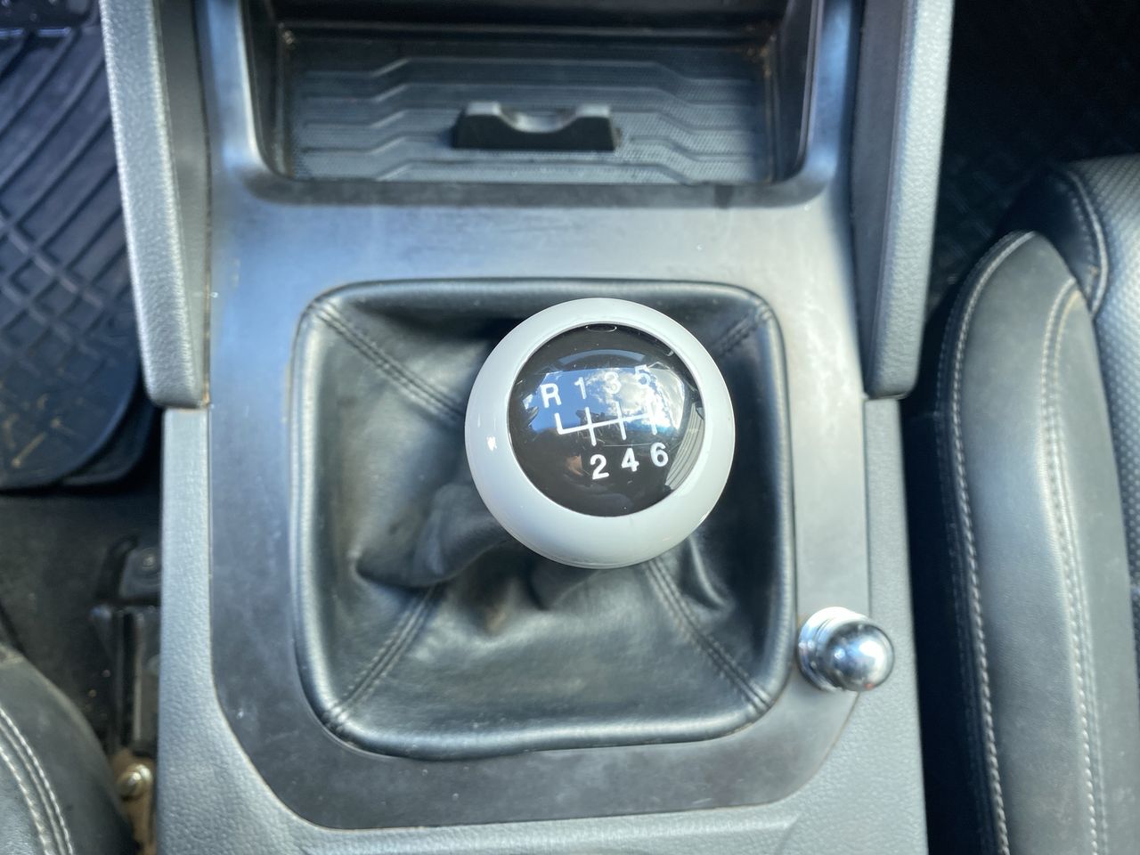 SSANGYONG - 30